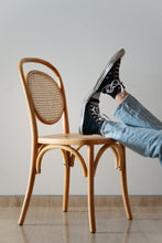 Cargar imagen en el visor de la galería, Silla Óvalo - Rattan